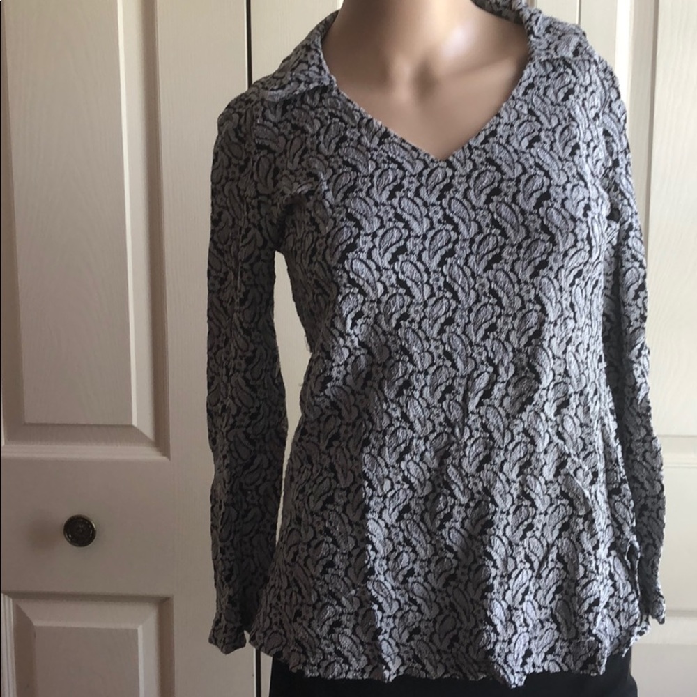 V-Neck with Small Collar Top